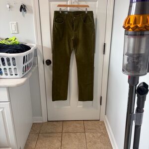 Stio Men's Corduroy Pants in Olive